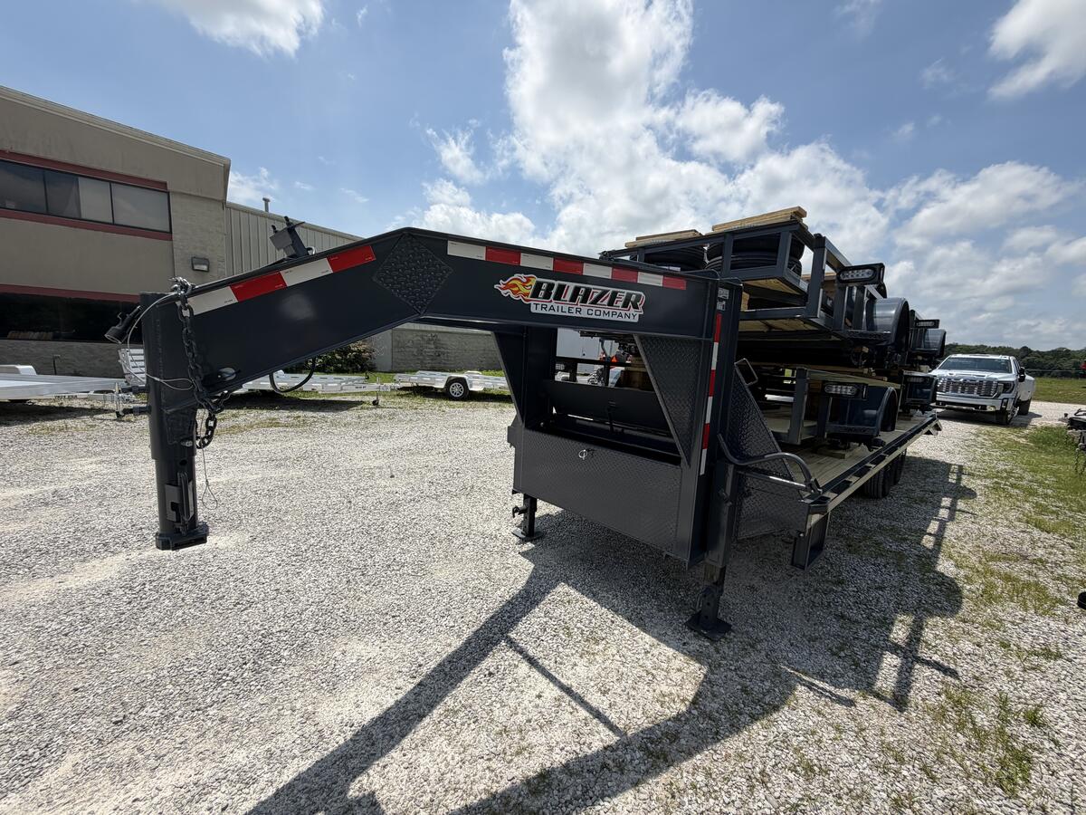 2026 ITC Trailers 102×25 Deckover Gooseneck